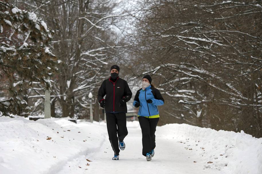 Altro giro, altra corsa nel gelo  di Ottawa in Canada. Ap